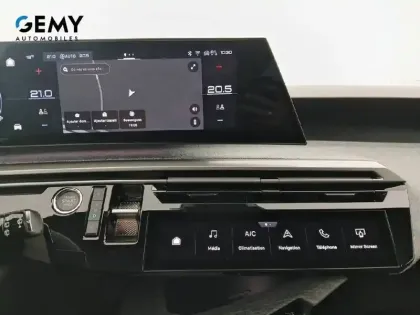 Photo 13 Peugeot 5008  Hybrid 136 e-DCS6