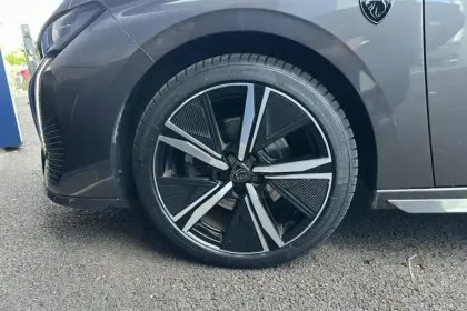 Photo 11 Peugeot 308  SW BlueHDi 130ch S&S EAT8