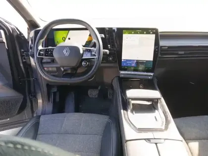 Photo 10 Renault Espace  E-Tech full hybrid 200 GSR2