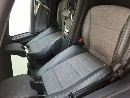 Photo 32 Renault Espace  E-Tech full hybrid 200 GSR2