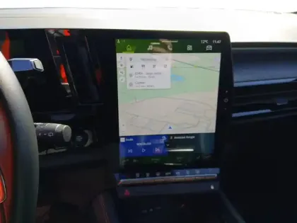 Photo 15 Renault Espace  E-Tech full hybrid 200 GSR2