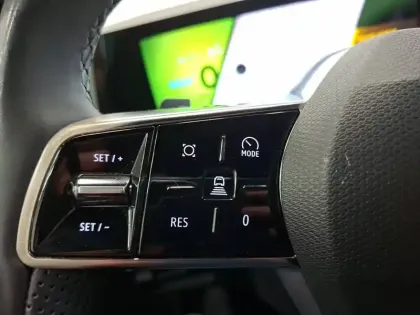 Photo 43 Renault Espace  E-Tech full hybrid 200 GSR2