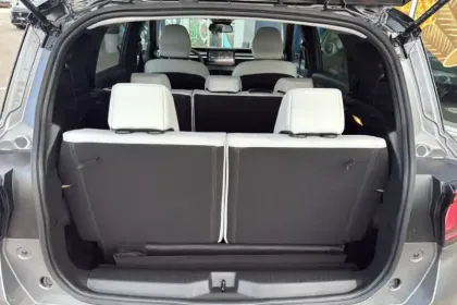 Photo 13 Citroën C3 Aircross  7 places Hybride 145 ch Auto