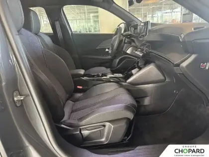 Photo 12 Peugeot 2008  Hybrid 145 e-DCS6