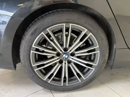 Photo 17 BMW Serie 3 320d 190 ch BVA8