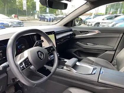 Photo 8 Renault Austral  mild hybrid 160 auto