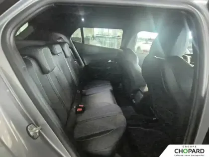 Photo 19 Peugeot 2008  Hybrid 145 e-DCS6