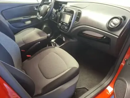 Photo 8 Renault Captur  dCi 90 Energy eco²