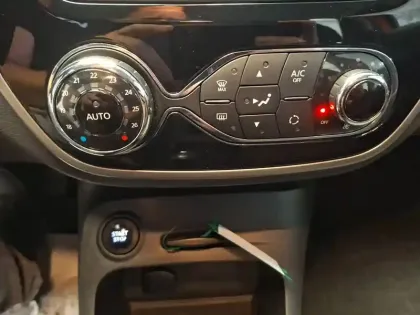 Photo 17 Renault Captur  dCi 90 Energy eco²