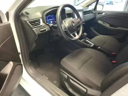Photo 6 Renault Clio  E-Tech 140 - 21