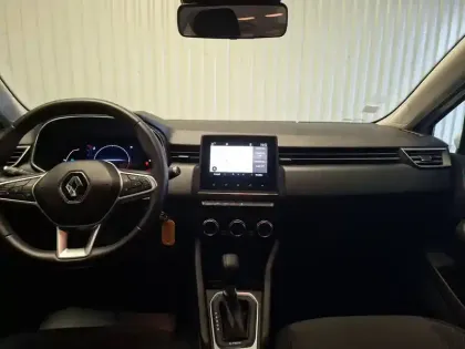 Photo 7 Renault Clio  E-Tech 140 - 21