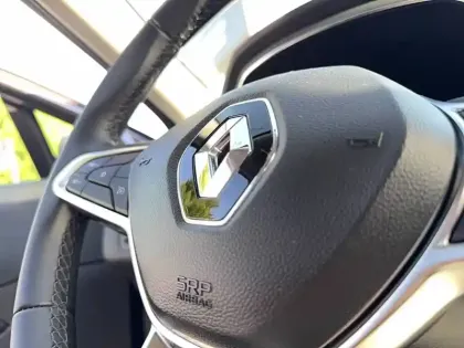 Photo 20 Renault Captur  mild hybrid 140