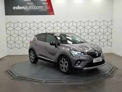 Photo 32 Renault Captur  mild hybrid 140
