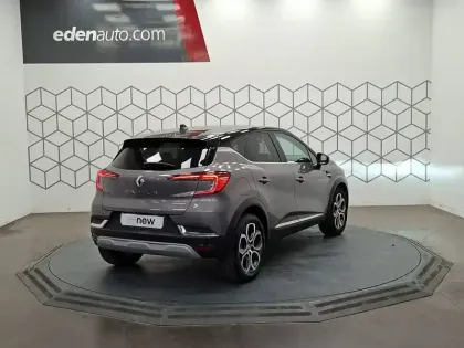 Photo 30 Renault Captur  mild hybrid 140