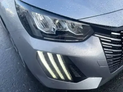 Photo 15 Peugeot 208  100 S&S BVM6
