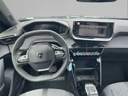 Photo 7 Peugeot 2008  Hybrid 145 e-DCS6