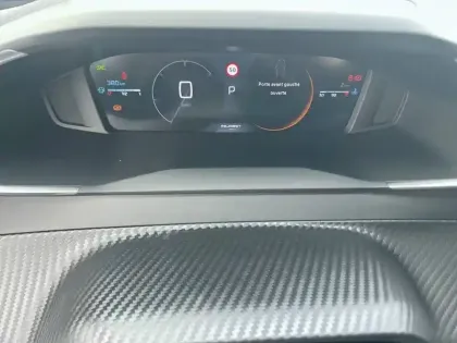 Photo 9 Peugeot 2008  Hybrid 145 e-DCS6