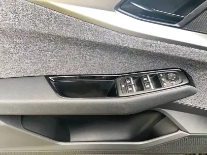 Photo 10 Renault Espace  E-Tech full hybrid 200 GSR2