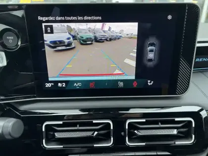 Photo 9 Renault 4 Renault  E-Tech Electrique 150 ch autonomie confort