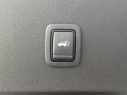Photo 16 Renault 4 Renault  E-Tech Electrique 150 ch autonomie confort
