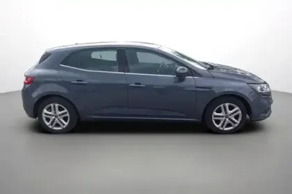 Photo 6 Renault Megane Mégane IV Berline Blue dCi 115