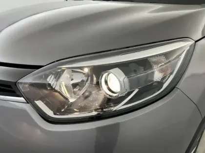 Photo 35 Renault Captur  TCe 90 Energy