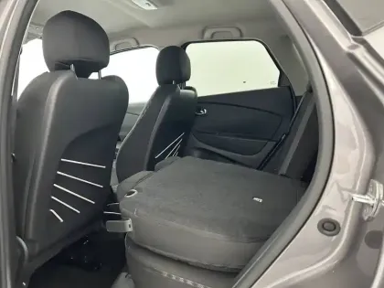 Photo 39 Renault Captur  TCe 90 Energy