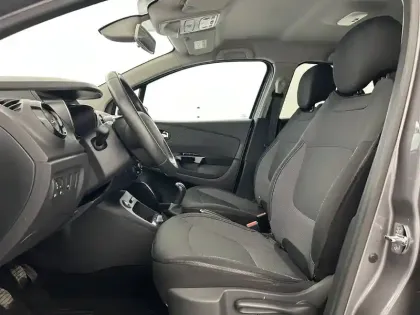 Photo 19 Renault Captur  TCe 90 Energy
