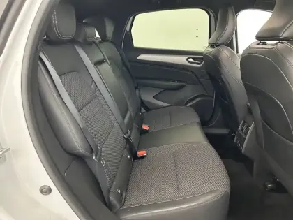 Photo 15 Renault Arkana  E-Tech full hybrid 145 GSR2