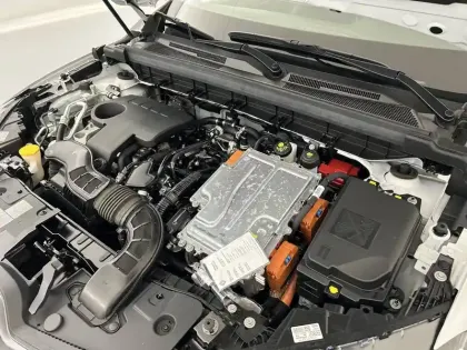 Photo 26 Renault Arkana  E-Tech full hybrid 145 GSR2