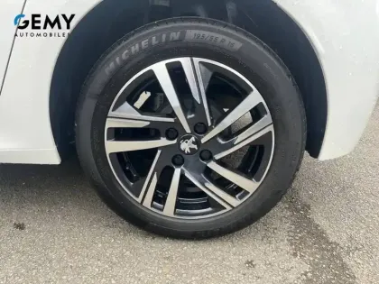 Photo 10 Peugeot 208  PureTech 100 S&S BVM6