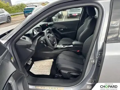 Photo 10 Peugeot 2008  Hybrid 145 e-DCS6