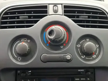 Photo 37 Renault Kangoo  EXPRESS BLUE DCI 80