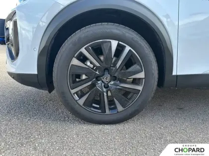 Photo 20 Peugeot 2008  Hybrid 145 e-DCS6
