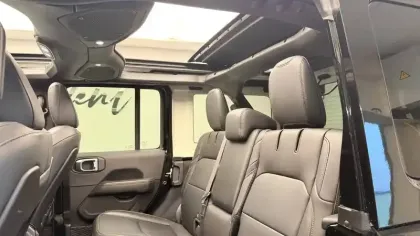 Photo 17 Jeep Wrangler  Unlimited 4xe 2.0 T 380 ch PHEV 4x4 BVA8