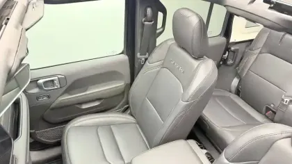 Photo 10 Jeep Wrangler  Unlimited 4xe 2.0 T 380 ch PHEV 4x4 BVA8