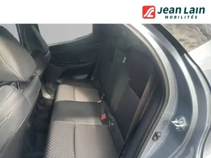 Photo 16 Toyota Yaris  Hybride 130h