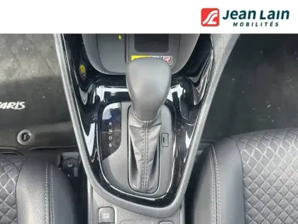 Photo 12 Toyota Yaris  Hybride 130h