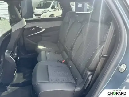 Photo 17 Peugeot 5008  Hybrid 145 ch e-DCS6