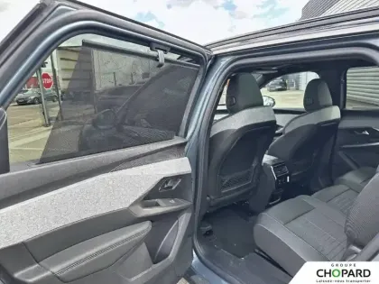 Photo 20 Peugeot 5008  Hybrid 145 ch e-DCS6