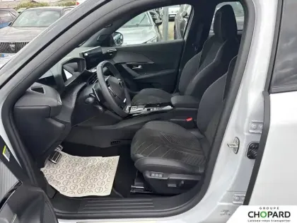 Photo 10 Peugeot 2008  Hybrid 145 e-DCS6