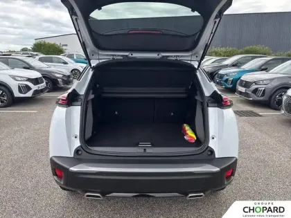 Photo 7 Peugeot 2008  Hybrid 145 e-DCS6