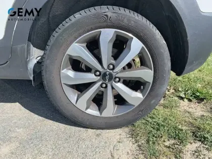 Photo 10 Kia Stonic  1.0 T-GDi 120 ch MHEV DCT7