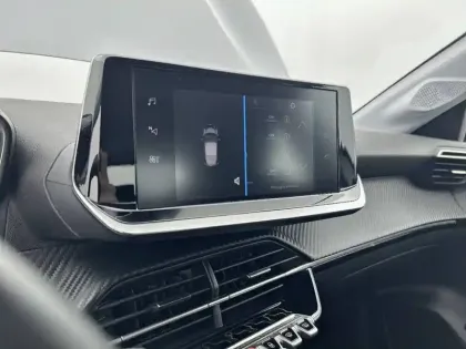 Photo 40 Peugeot 208  PureTech 75 S&S BVM5