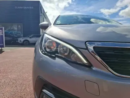 Photo 15 Peugeot 308  BlueHDi 100ch S&S BVM6