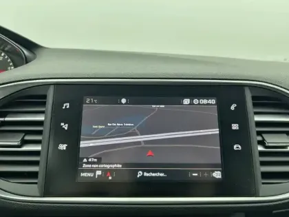 Photo 46 Peugeot 308  BlueHDi 100ch S&S BVM6