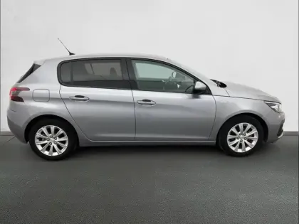 Photo 29 Peugeot 308  BlueHDi 100ch S&S BVM6