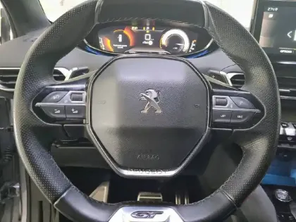 Photo 28 Peugeot 3008  BlueHDi 130ch S&S EAT8