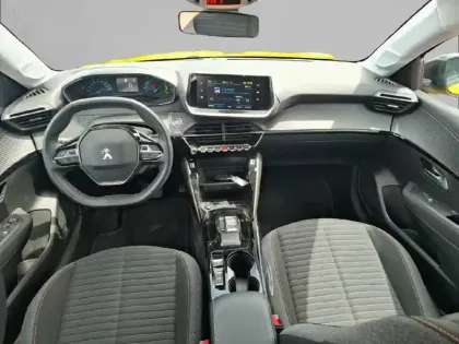 Photo 7 Peugeot 208  Electrique 50 kWh 136ch
