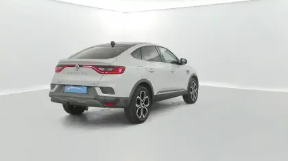 Photo 13 Renault Arkana  E-Tech 145 - 21B